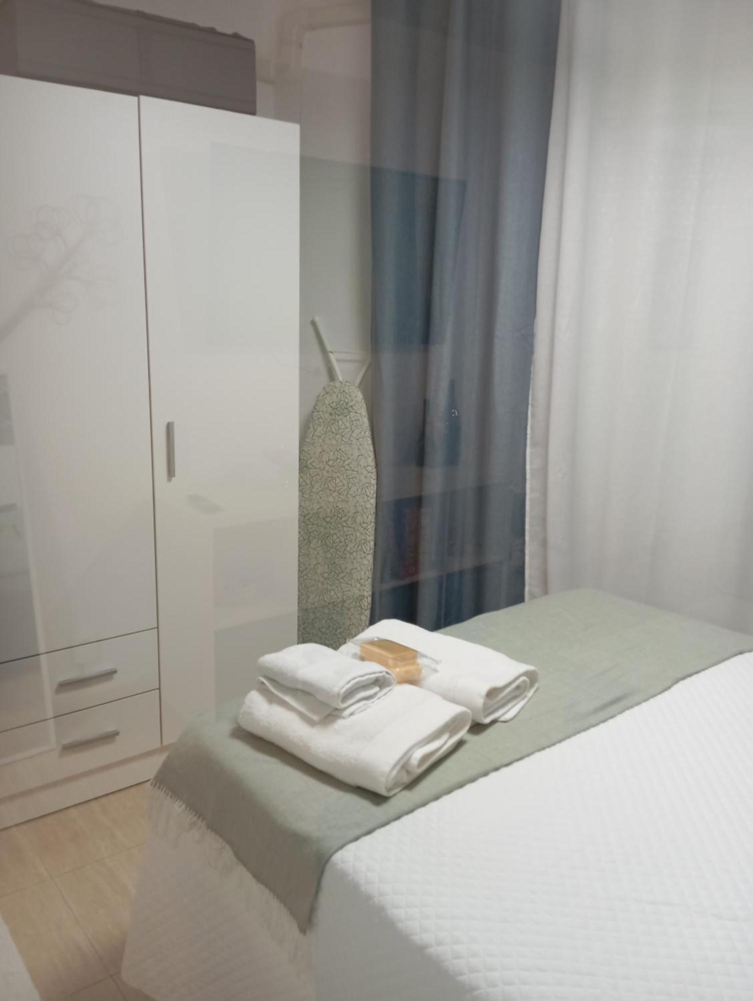 Apartamento Leyaros Рокетас-де-Мар Экстерьер фото